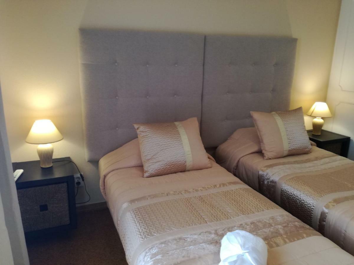 Sensations Guesthouse Lagos Extérieur photo