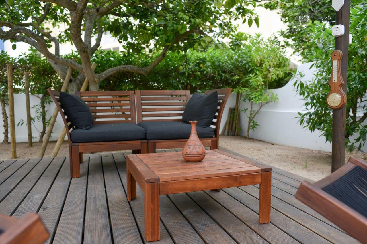 Sensations Guesthouse Lagos Extérieur photo