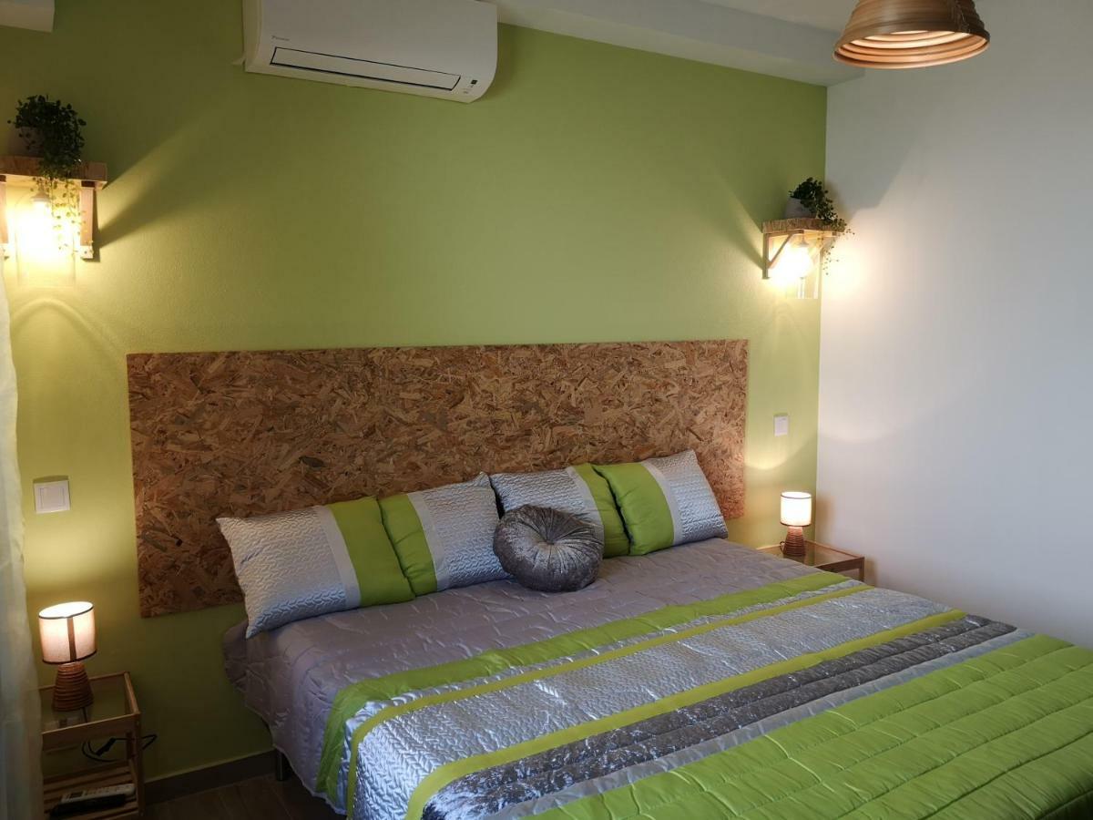 Sensations Guesthouse Lagos Extérieur photo