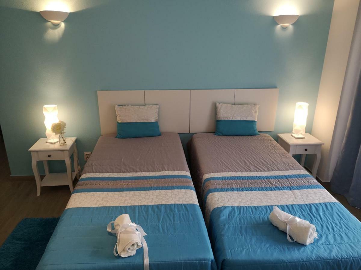 Sensations Guesthouse Lagos Extérieur photo