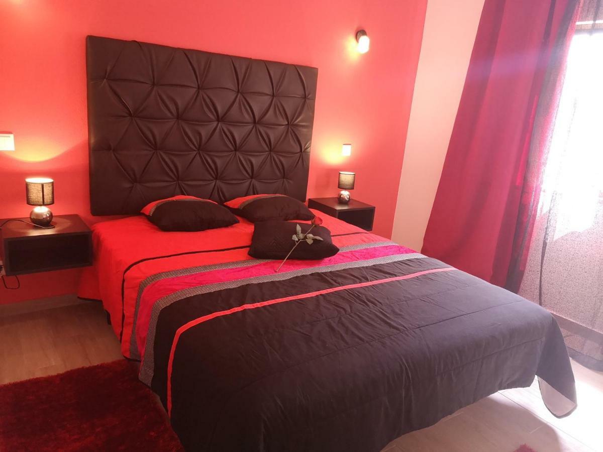 Sensations Guesthouse Lagos Extérieur photo