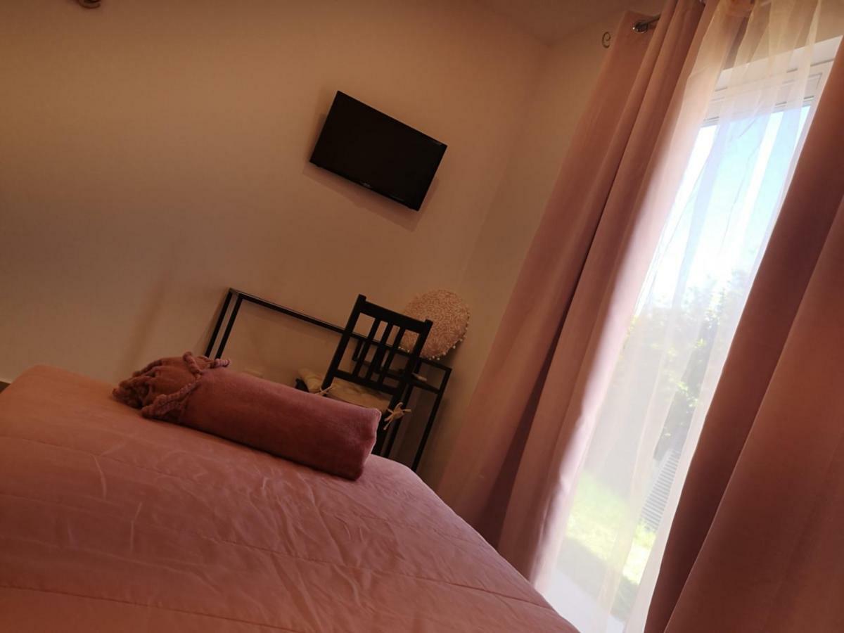 Sensations Guesthouse Lagos Extérieur photo