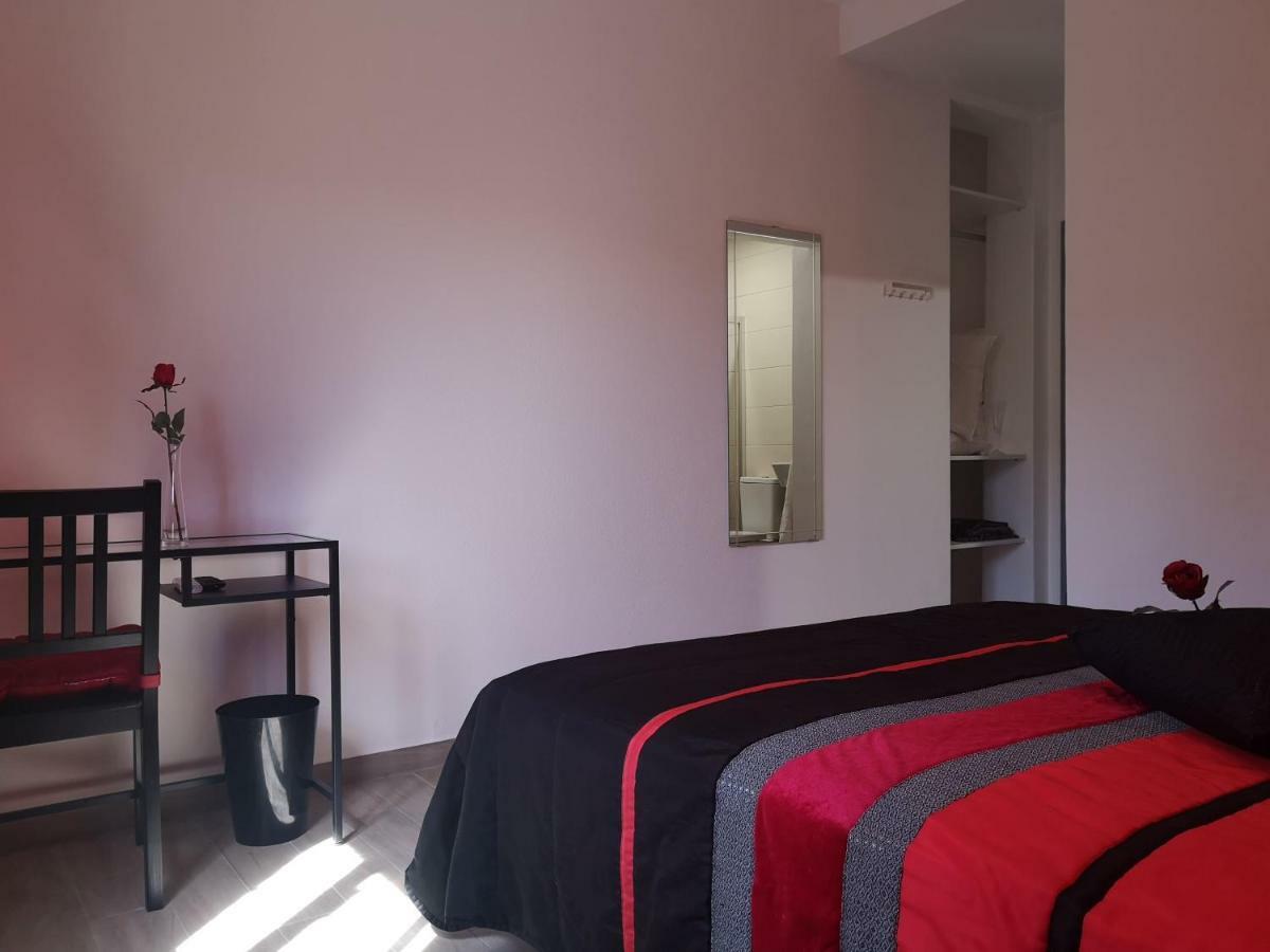 Sensations Guesthouse Lagos Extérieur photo