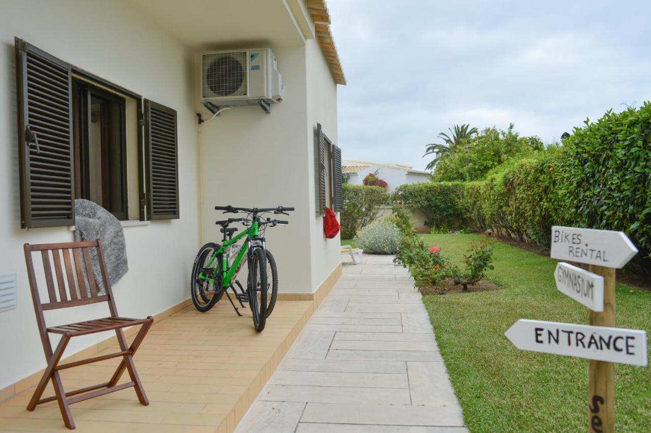 Sensations Guesthouse Lagos Extérieur photo